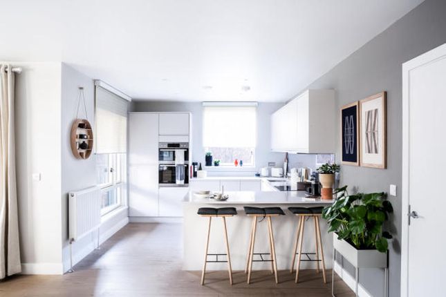 Thumbnail Town house for sale in 399 Townhouse, London