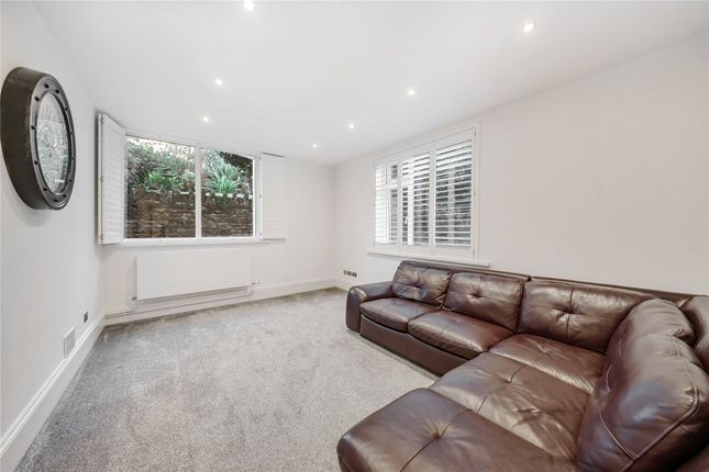 Flat 9, Nutcombe Heights, Hindhead photo 3