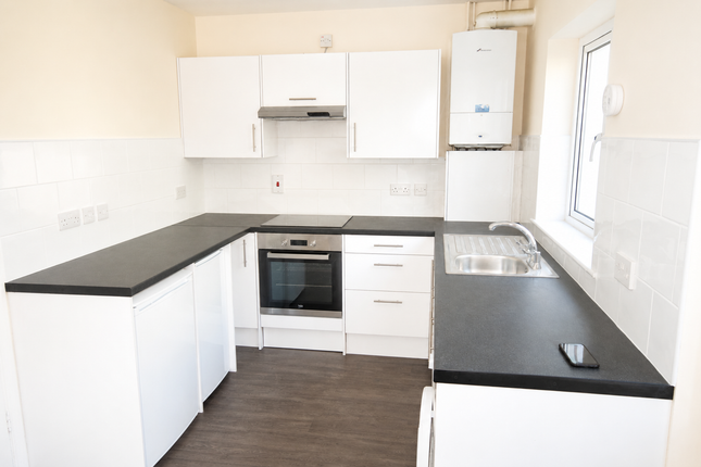 14, Ballakermeen Close, Douglas photo 5