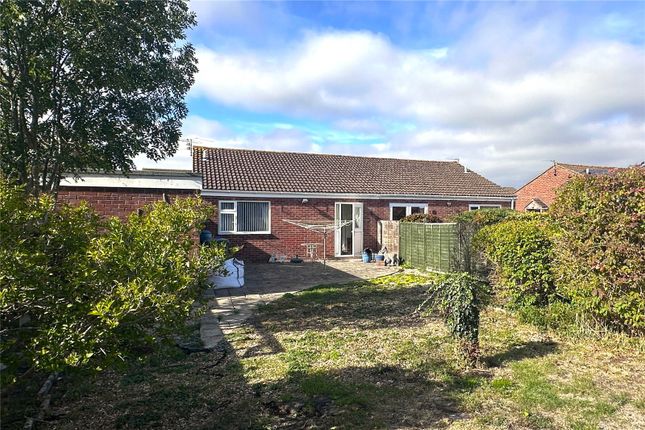 18, Silbury Close, Westbury photo 2