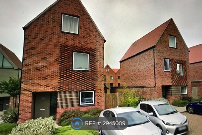 3-bed house on Elliotts Way, Chatham, £1,875/mo