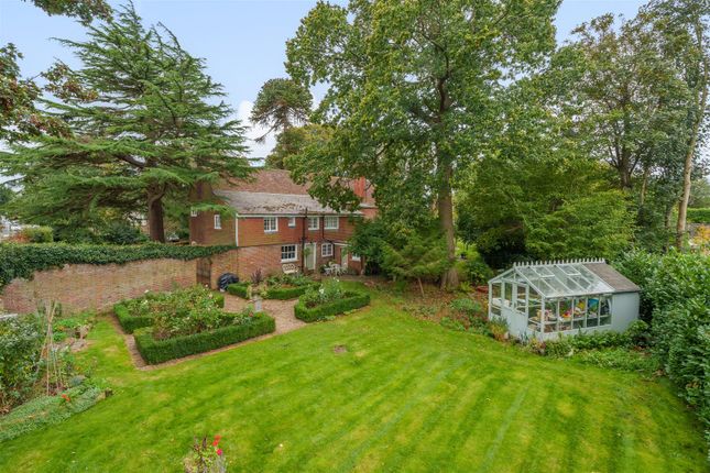 Detached house for sale in Stunning, 4, 500 Sq/Ft, Seven Bedroom Residence - Bredhurst