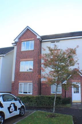 Thumbnail Flat to rent in Duthac Court, Dunfermline, Fife