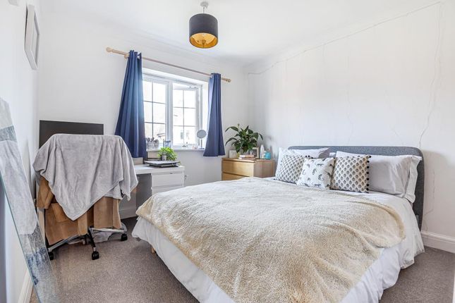 Flat for sale in Cowley, East Oxford