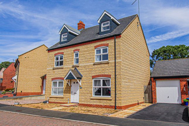 5-bed detached on 9, Aldwinckle Road, Kettering, £425,000