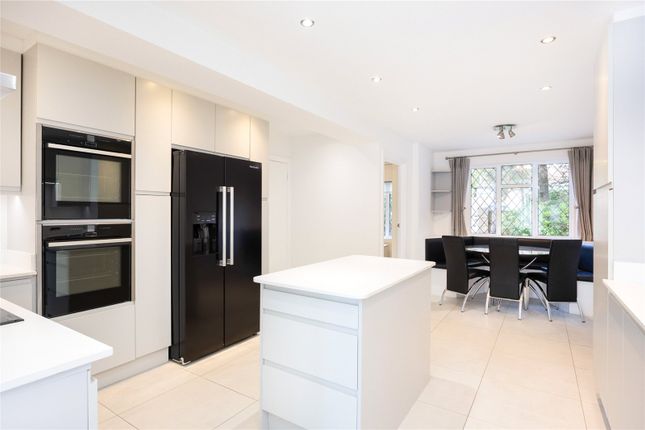 Missanda,, Southwood Avenue, Surrey photo 3