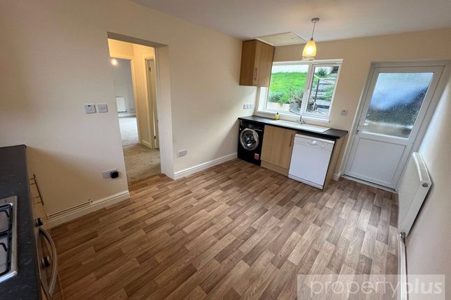 33, Tanybryn, Rhondda Cynon Taff photo 4