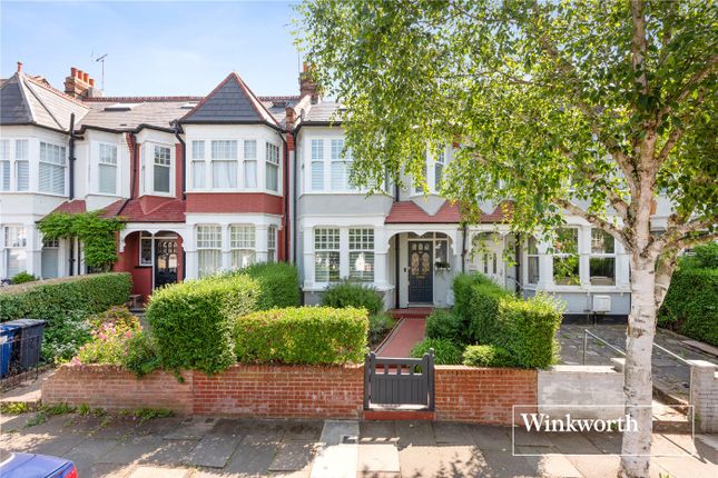 Thumbnail Terraced house for sale in Queens Avenue, Finchley, London