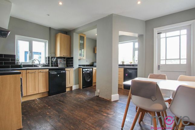 10 Naunton Way, Cheltenham photo 3