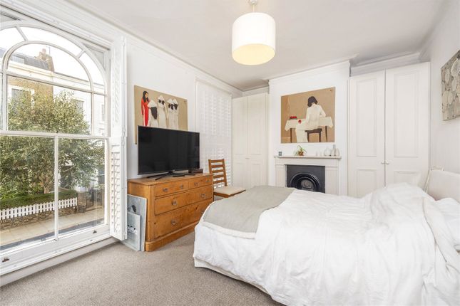 Terraced house to rent in Grafton Road, Kentish Town
