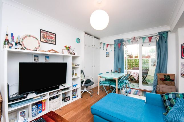 Lower Ground Floor Flat, 11, Cambridge Road, Hove photo 4