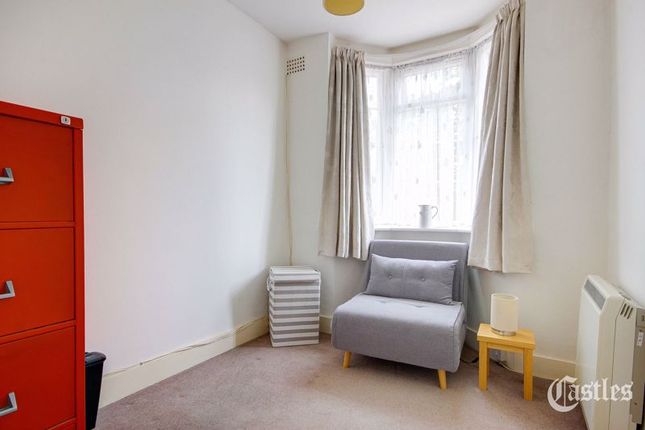Terraced house for sale in Princes Avenue, London