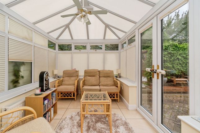 64, Glamis Road, West Midlands photo 4