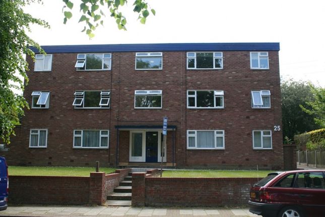 Flat to rent in Jacfield Court, Malvern Road, Acocks Green, Birmingham