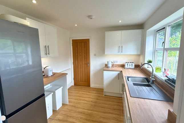 Priory Lodge Latimer Road, Exeter photo 4