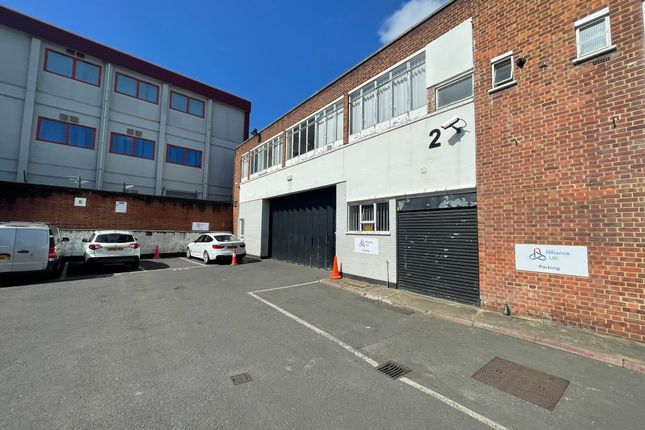 Light industrial to let in Unit 12, Camberwell Trading Estate, Camberwell