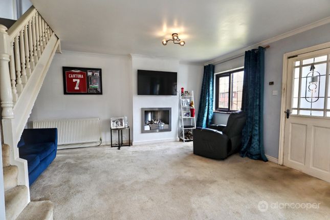 38 Orford Rise, Galley Common, Warwickshire photo 4