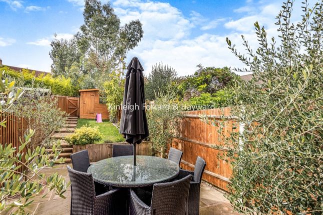 6, Gardenia Road, Bromley photo 2