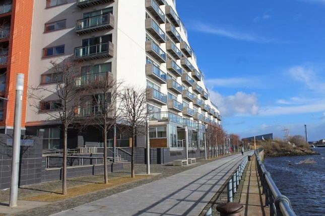 Thumbnail Flat to rent in 302 Meadowside Quay Walk, Glasgow