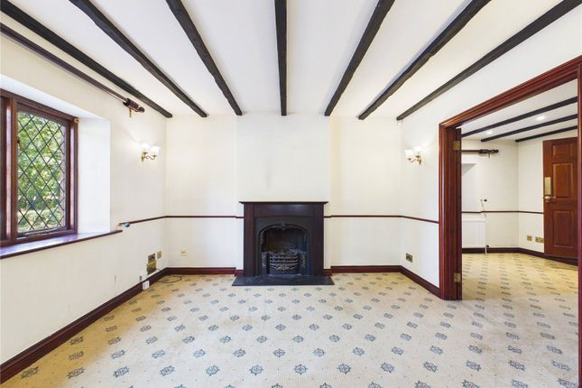 Cliff Court Lodge,, Pearces Hill, Bristol photo 3