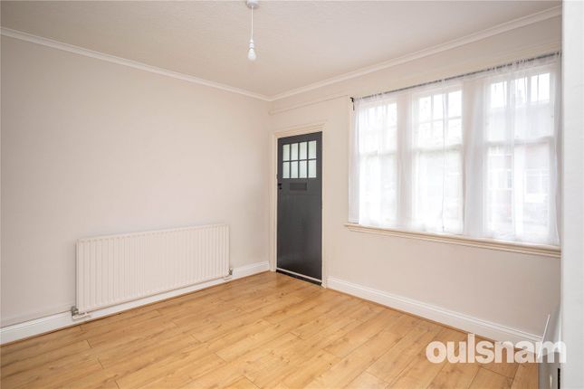 20, Willow Road, Birmingham photo 3