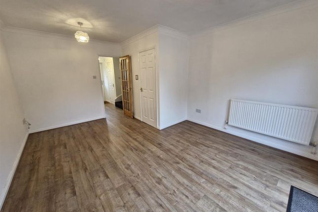 9, Cae Nant Goch,, Caerphilly, photo 2