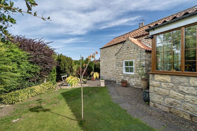 Hilltop Cottage, High Street, Malton photo 4