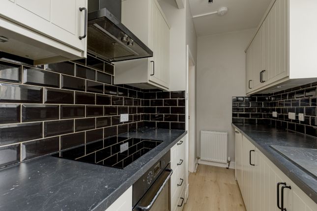 30, Stanley Street, Galashiels photo 4