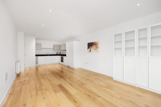 24 Levett House, Holman Drive, Southall photo 4
