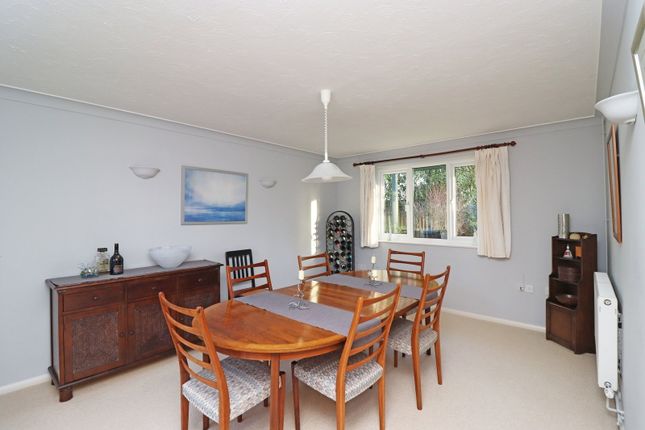 6, Rose Acre, Holton St. Mary photo 4