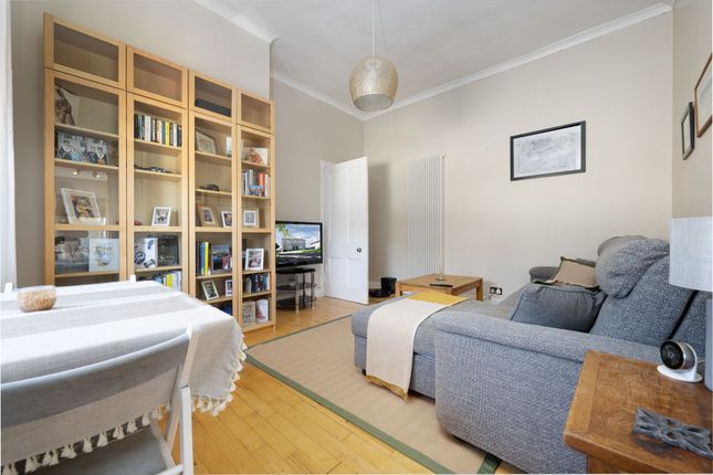 Flat 1/1, Maryfield Ludovic Square, Johnstone photo 2