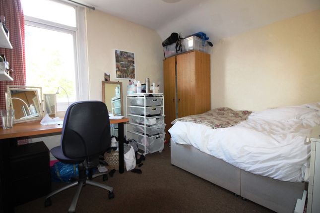 7, Malefant Street, Cardiff photo 4