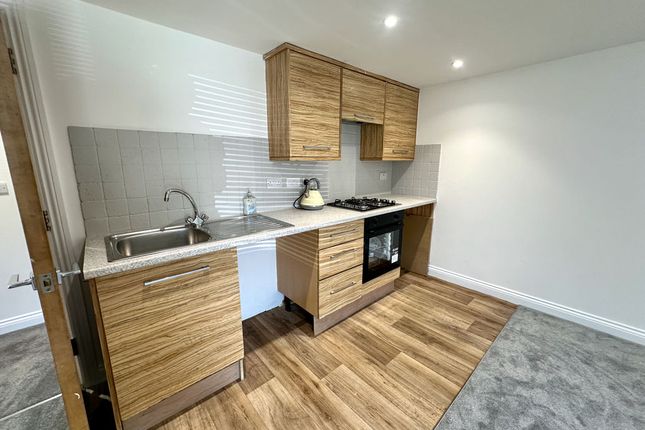 4 Bishops Place, Church Street, Highbridge photo 4
