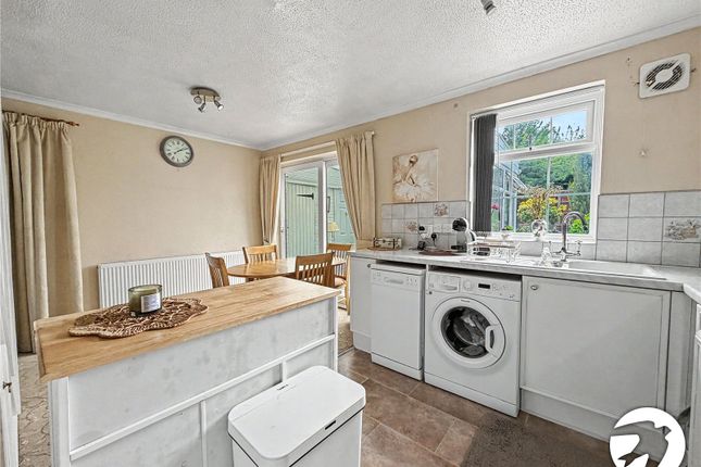 49, St. Johns Way, Kent photo 4