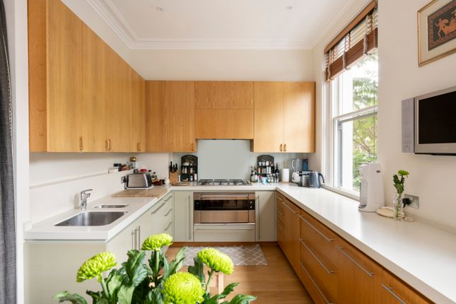 Flat for sale in Wetherby Gardens, London