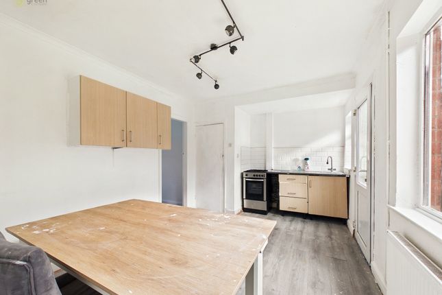 234, Dyas Avenue, Birmingham photo 4
