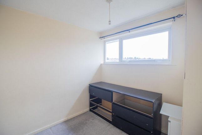 Terraced house for sale in Devon Road, Luton