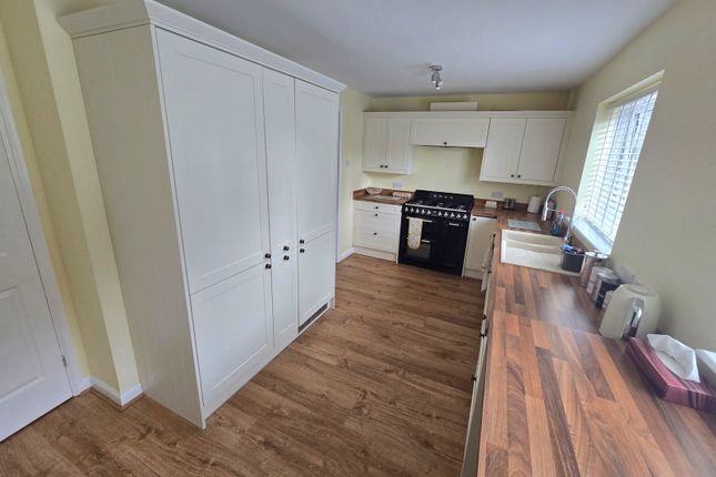 29, Ffordd Y Mynydd, Swansea photo 4