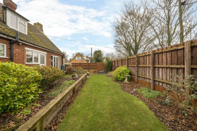 Bungalow for sale in Swallowbeck Avenue, Lincoln, Lincolnshire