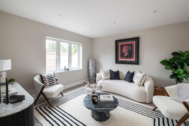 Plot C, 24 - 26 Weatherhill Road, Horley photo 2