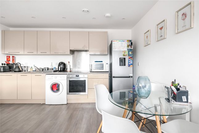 Flat 20, Wilkins Court 9-11,, Deanfield Avenue, Oxfordshire photo 3