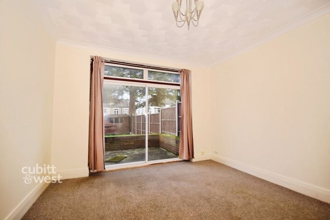 2, Nursery Avenue, Shirley photo 4