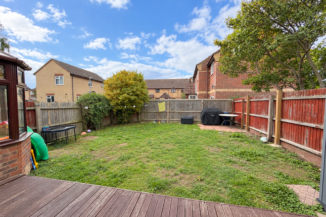 10, Calfe Fen Close, Soham photo 4