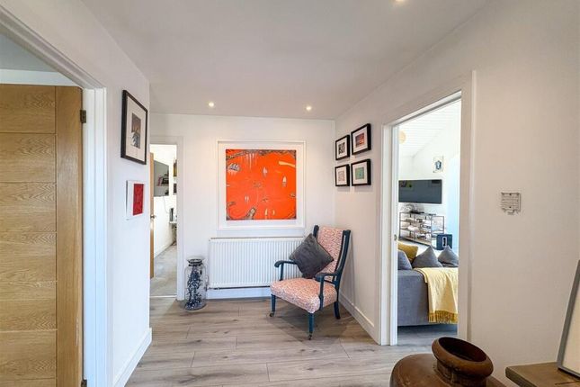 3, Greenbank, Hayle photo 3