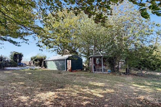 90, Newtown, Wiltshire, BA13 3EF photo 2