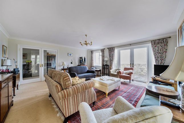 7, Dinhay, Sturminster Newton photo 4