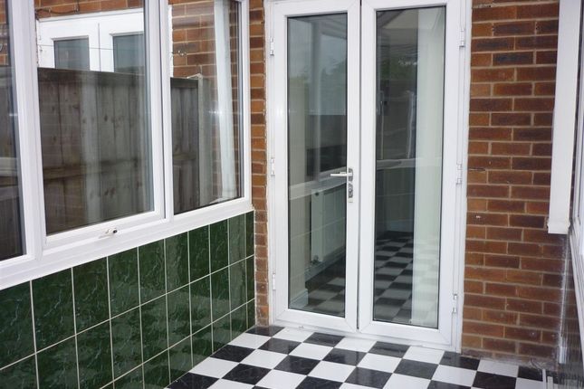 28 Ashwood Avenue, Wigan photo 4