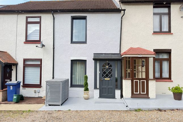 2-bed house on 7 Tunnel Cottages The Rookery, Grays, £365,000
