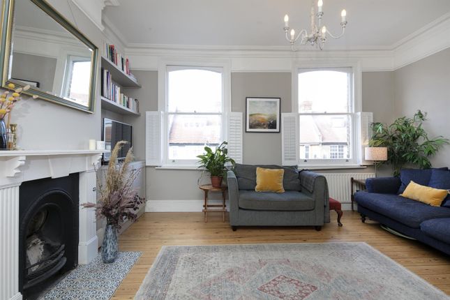 Flat for sale in Upland Road, East Dulwich