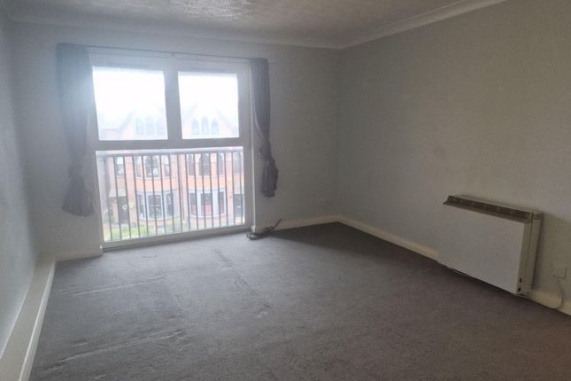 Flat 10, Kipling Court, Bexhill photo 5